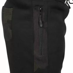 Short Avid Carp Distortion Black Jogger -Fox Magasin short avid carp distortion black jogger 4