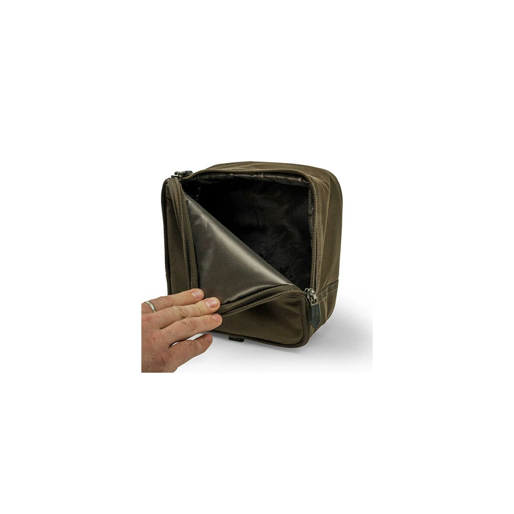 KORUM Trousse à Accessoires Avid Carp Compound Insulated Pouch Small 5 KORUM Trousse à Accessoires Avid Carp Compound Insulated Pouch Small – Image 3