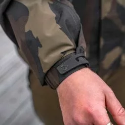 Veste Avid Carp Ripstop Camo Jacket -Fox Magasin veste avid carp ripstop camo jacket 10